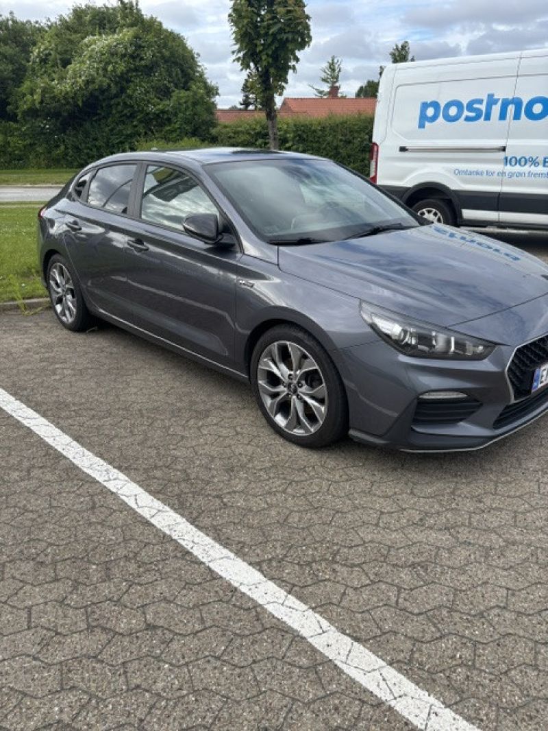 HYUNDAI, I30, 1.6 CRDi 5 dørs Hatchback DCT Skrotbil skrotpræmie