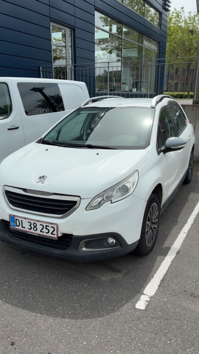 PEUGEOT, 2008, 1,2 VTi Crossover Skrotbil skrotpræmie