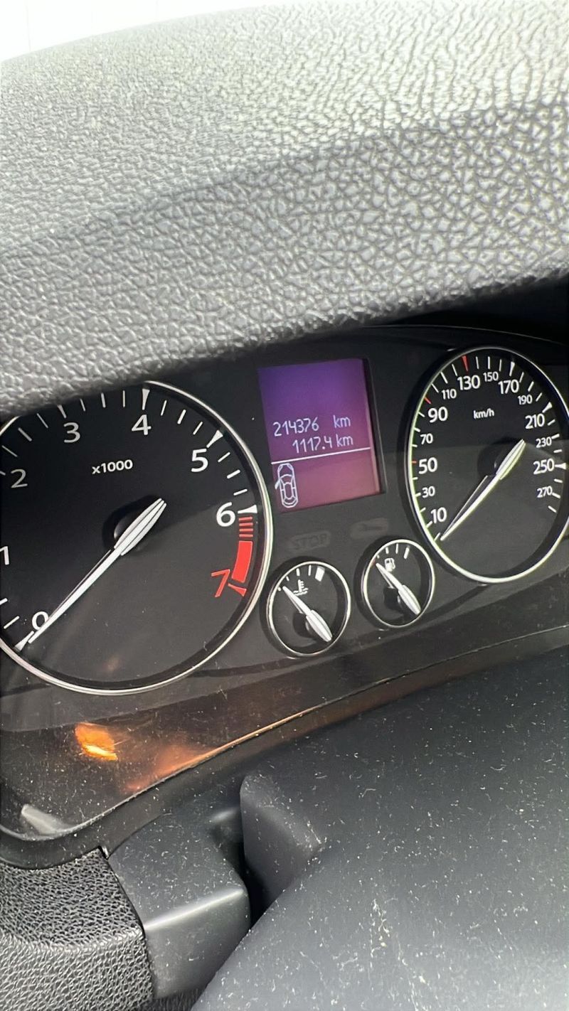 RENAULT, LAGUNA HATCHBACK, 2,0 16V 140 Skrotbil skrotpræmie